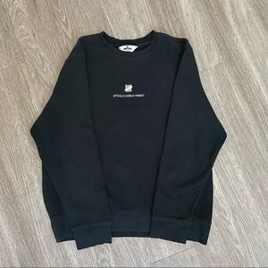 UNDEFEATED SWEATER